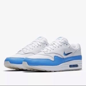 air max carolina blue